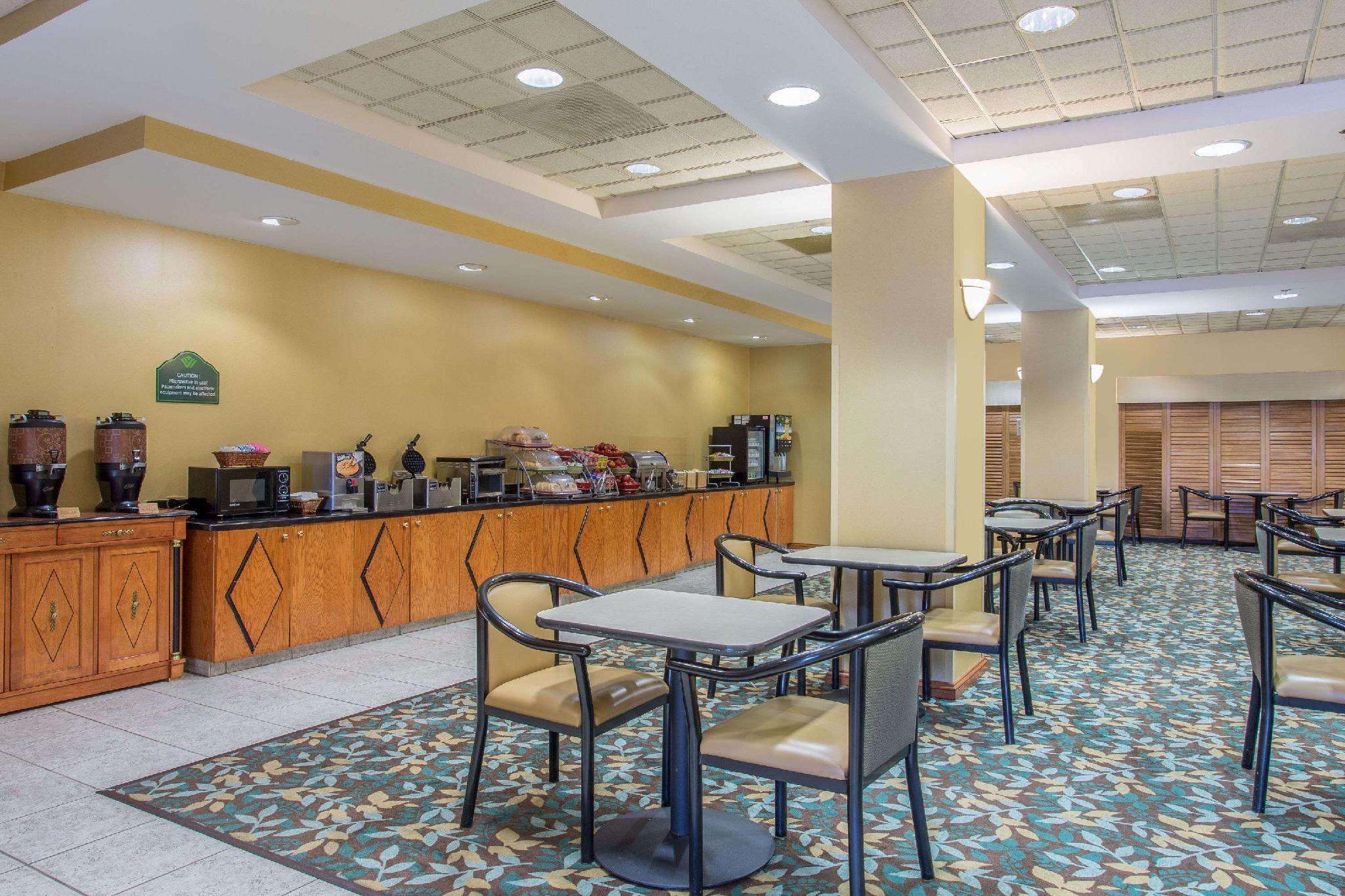 Holiday Inn Fredericksburg - Conference Center By Ihg Exterior foto