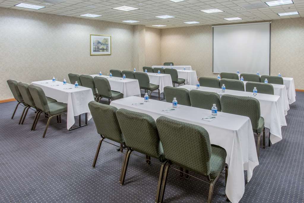 Holiday Inn Fredericksburg - Conference Center By Ihg Einrichtungen foto